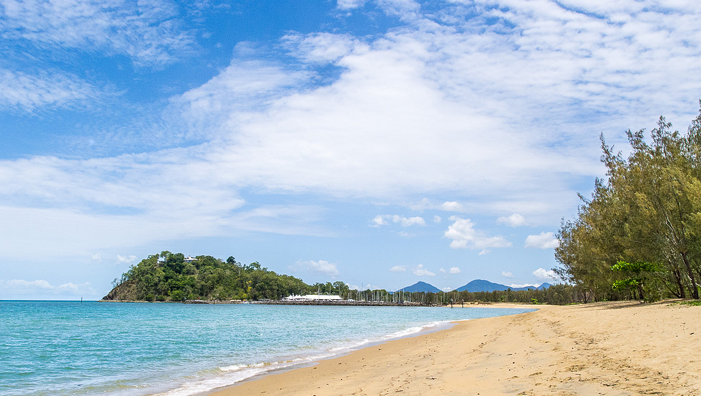 Apollo Quay apartment - Trinity Park beach view to Yorkeys Knob