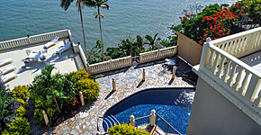 Avillagail - sun terrace & pool